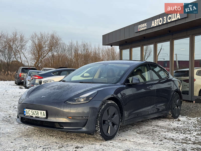 Седан Tesla Model 3 2022 в Луцке фото 3 Седан Tesla Model 3 2022 в Луцке