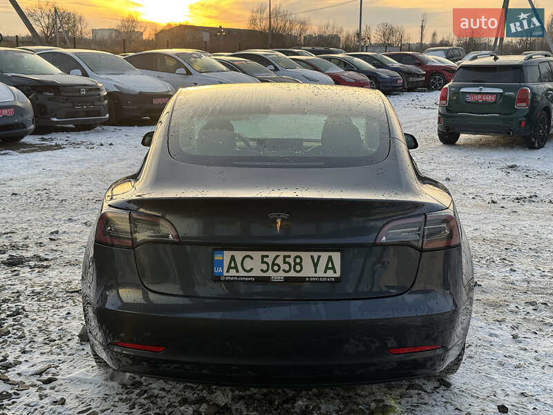 Седан Tesla Model 3 2022 в Луцке фото 7 Седан Tesla Model 3 2022 в Луцке