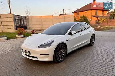 Седан Tesla Model 3 2023 в Одесі