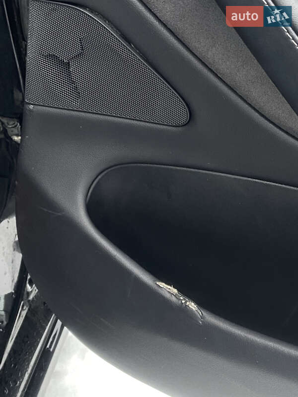 Седан Tesla Model 3 2018 в Ірпені