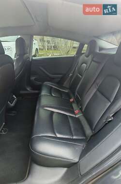 Седан Tesla Model 3 2019 в Вінниці