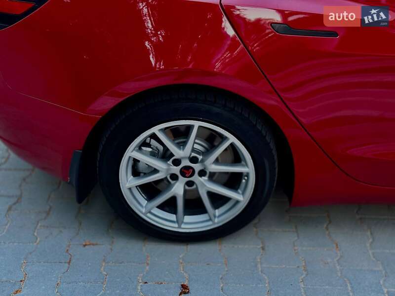 Седан Tesla Model 3 2021 в Івано-Франківську фото 48 Седан Tesla Model 3 2021 в Івано-Франківську