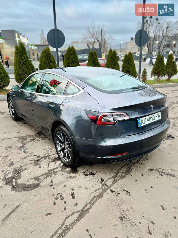 Седан Tesla Model 3 2018 в Харькове