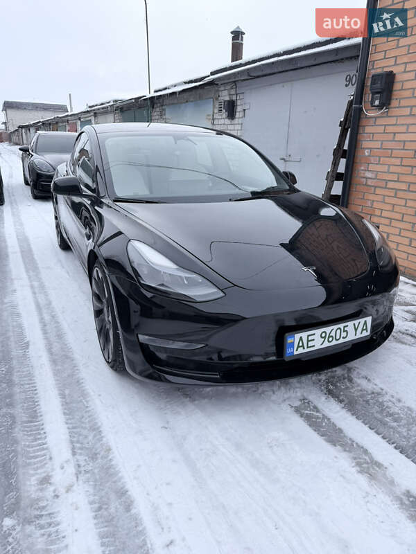 Седан Tesla Model 3 2021 в Новомосковске фото 2 Седан Tesla Model 3 2021 в Новомосковске