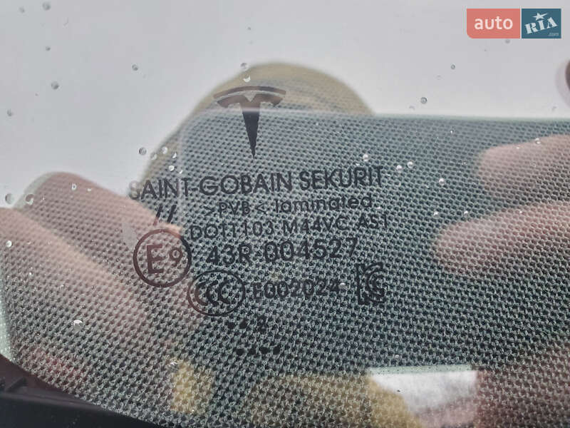 Седан Tesla Model 3 2022 в Ивано-Франковске