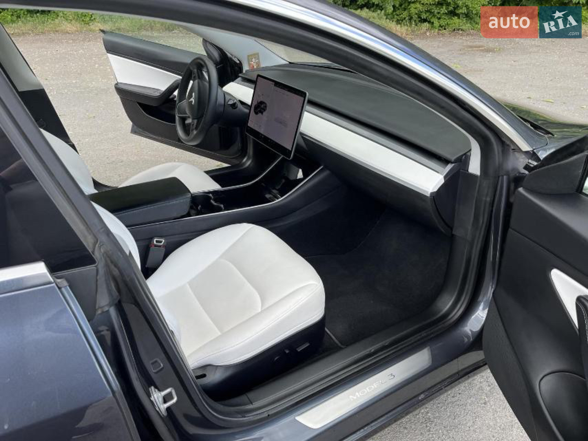 2020 Tesla Model 3 - мініатюра 10