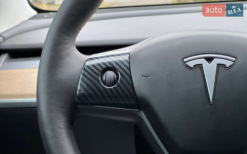 Седан Tesla Model 3 2019 в Львове фото 12 Седан Tesla Model 3 2019 в Львове