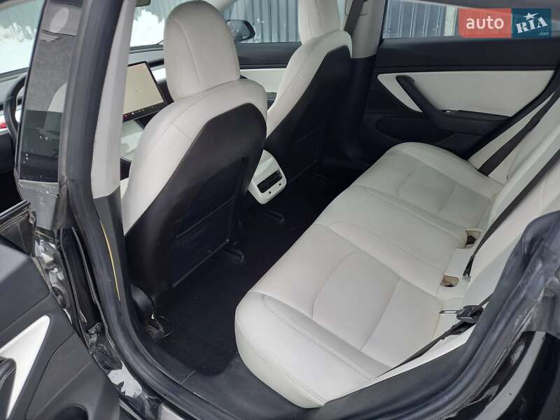 Седан Tesla Model 3 2018 в Каменец-Подольском