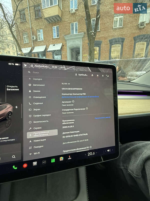 Седан Tesla Model 3 2023 в Києві