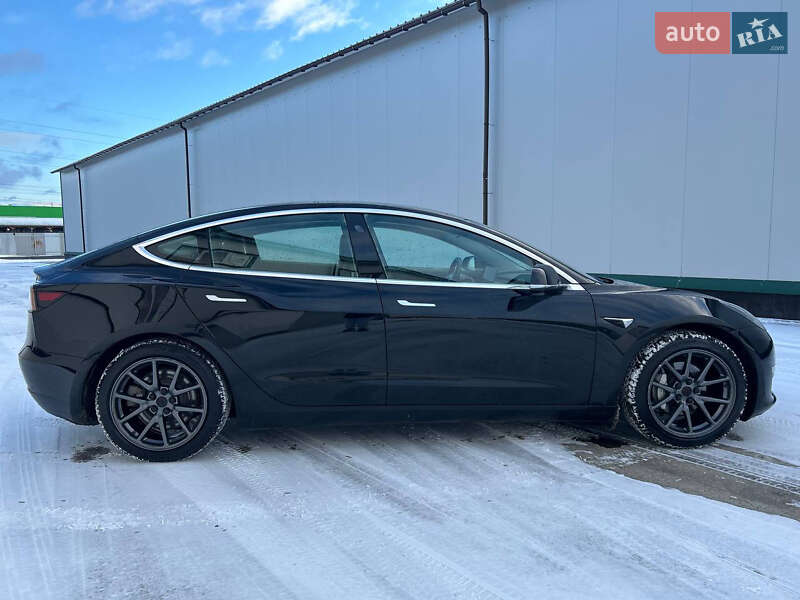 Седан Tesla Model 3 2020 в Виннице фото 9 Седан Tesla Model 3 2020 в Виннице