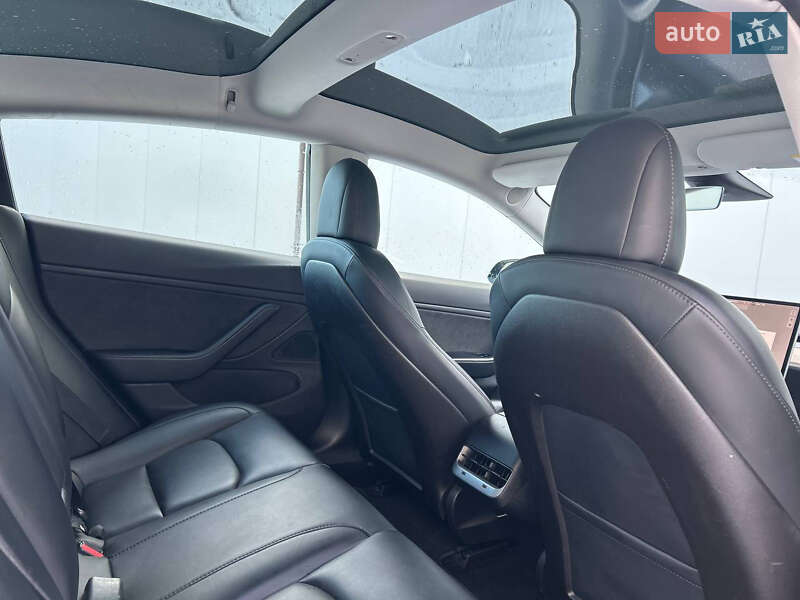Седан Tesla Model 3 2020 в Виннице фото 14 Седан Tesla Model 3 2020 в Виннице