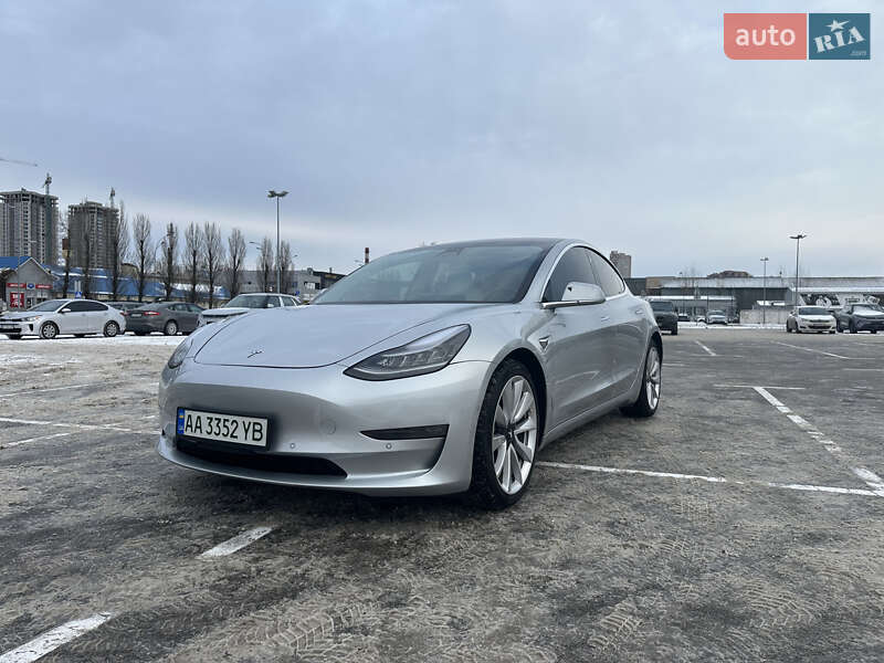 2018 Tesla Model-3, VIN 5YJ3E1EBXJF097287:plate — фото 1 (autoria)