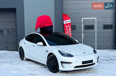 Седан Tesla Model 3 2022 в Києві