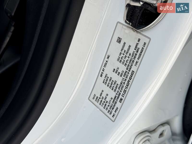 Седан Tesla Model 3 2022 в Киеве фото 26 Седан Tesla Model 3 2022 в Киеве