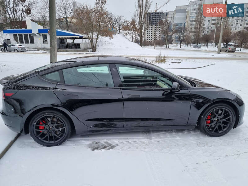 Седан Tesla Model 3 2021 в Черкассах фото 10 Седан Tesla Model 3 2021 в Черкассах