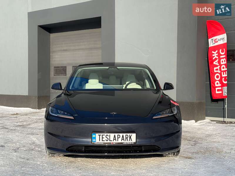 Седан Tesla Model 3 2024 в Киеве фото 3 Седан Tesla Model 3 2024 в Киеве