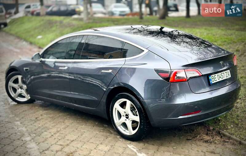 Седан Tesla Model 3 2018 в Днепре фото 2 Седан Tesla Model 3 2018 в Днепре