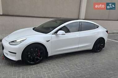 Седан Tesla Model 3 2019 в Одесі