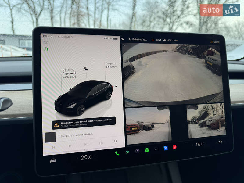 Седан Tesla Model 3 2022 в Умани