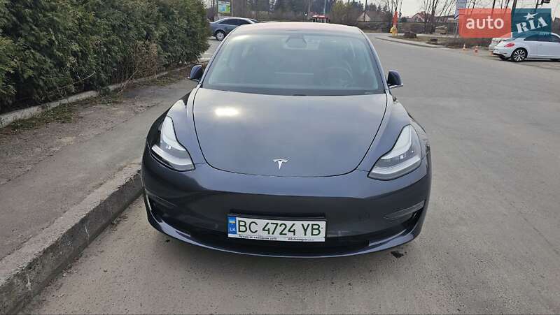 Седан Tesla Model 3 2019 в Львові фото 6 Седан Tesla Model 3 2019 в Львові
