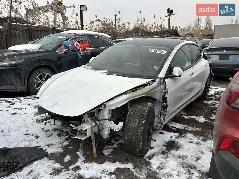 Седан Tesla Model 3 2022 в Одессе