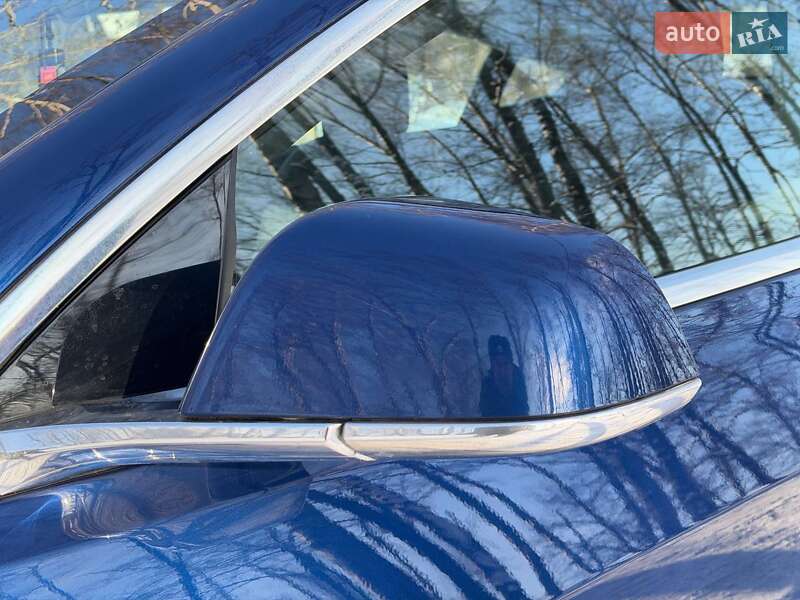 Седан Tesla Model 3 2020 в Ахтырке