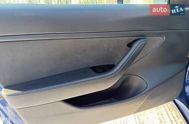 Седан Tesla Model 3 2020 в Ахтырке