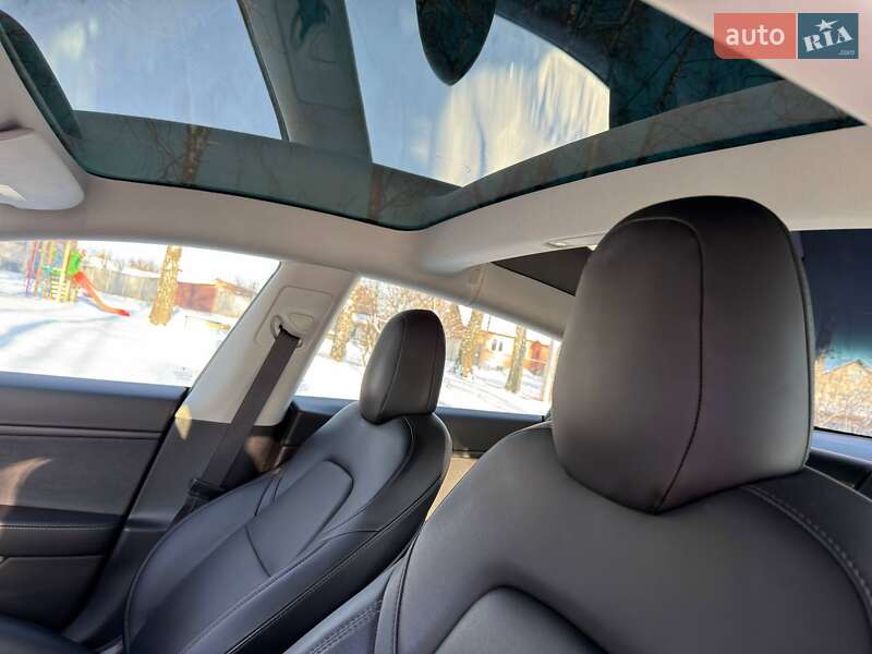 Седан Tesla Model 3 2020 в Ахтырке