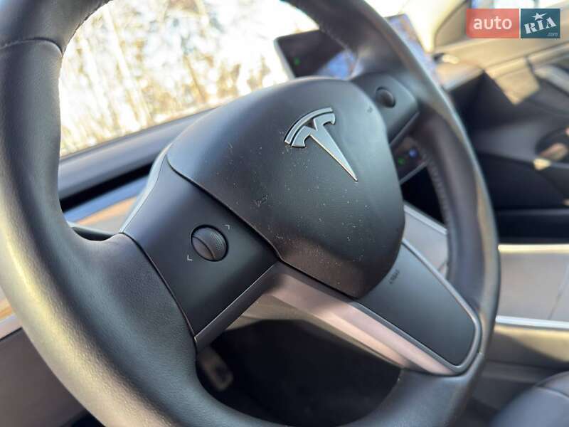 Седан Tesla Model 3 2020 в Ахтырке