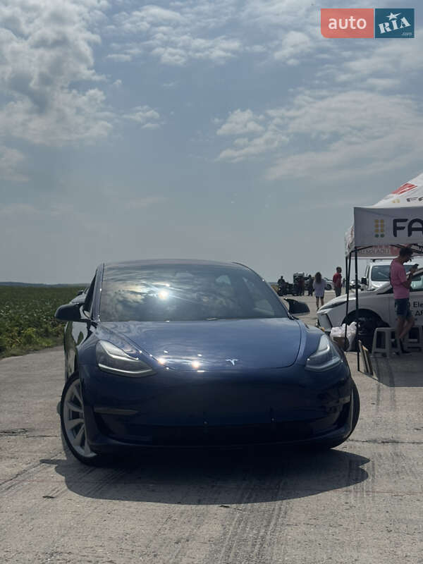 Седан Tesla Model 3 2018 в Хмельницькому