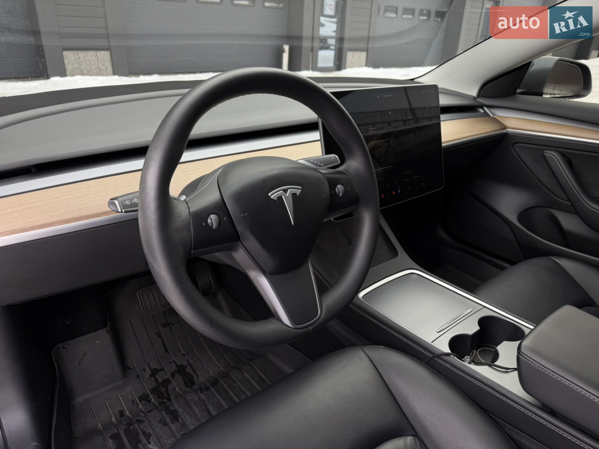 2022 Tesla Model 3 - мініатюра 11