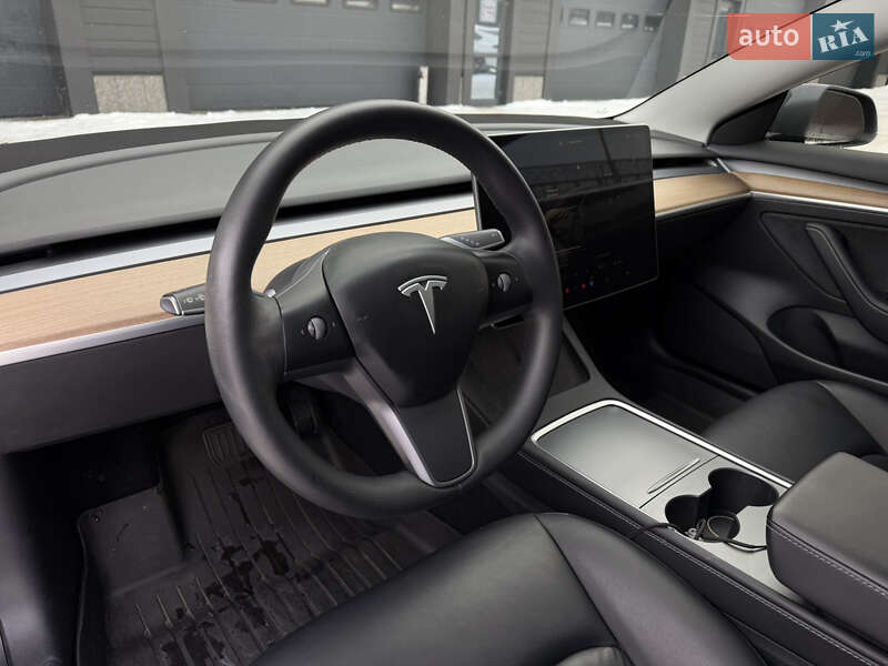 Седан Tesla Model 3 2022 в Києві фото 11 Седан Tesla Model 3 2022 в Києві