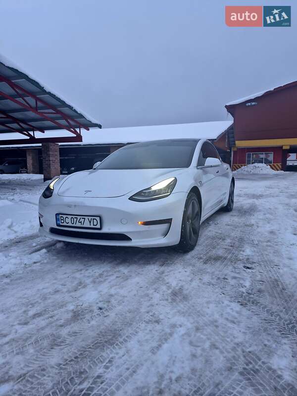 Седан Tesla Model 3 2019 в Львове фото 5 Седан Tesla Model 3 2019 в Львове