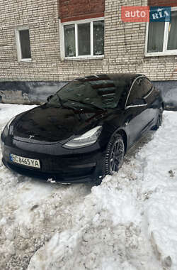 Седан Tesla Model 3 2019 в Львове