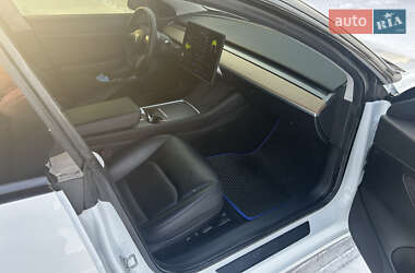 Седан Tesla Model 3 2021 в Харькове