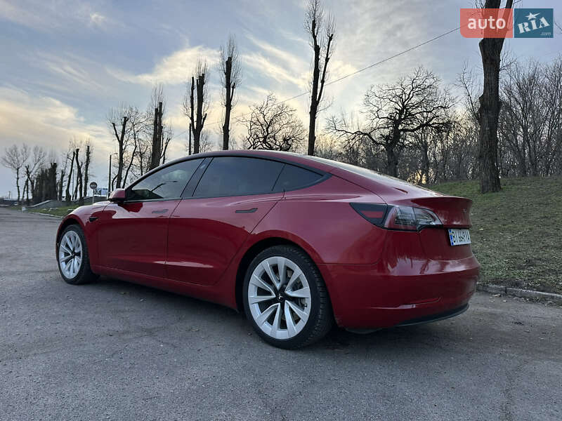 Tesla Model 3 2022