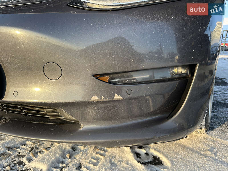 Седан Tesla Model 3 2018 в Киеве фото 33 Седан Tesla Model 3 2018 в Киеве