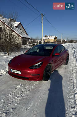 Седан Tesla Model 3 2022 в Стрые