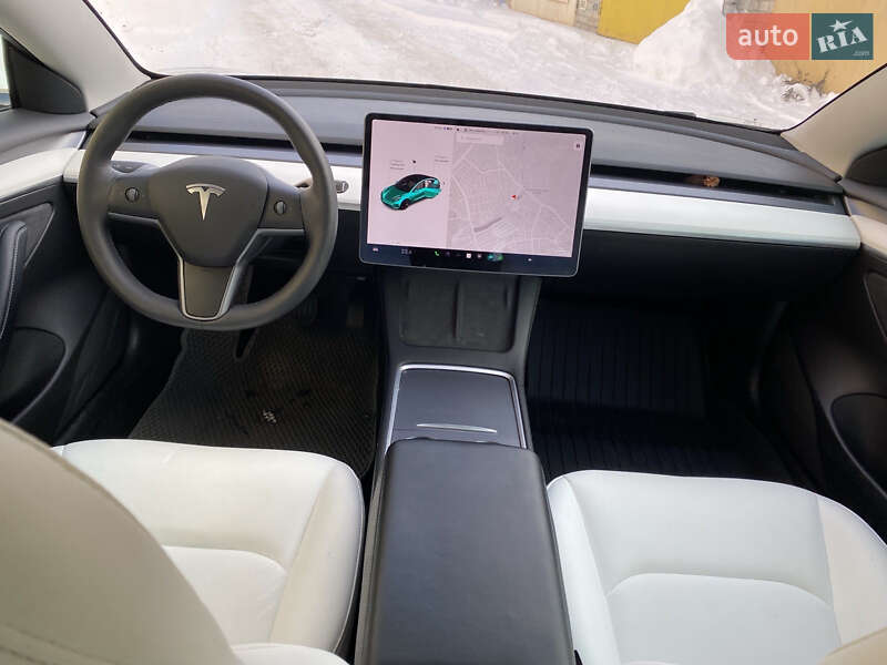 Седан Tesla Model 3 2021 в Харькове
