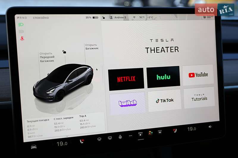 Седан Tesla Model 3 2023 в Киеве фото 27 Седан Tesla Model 3 2023 в Киеве