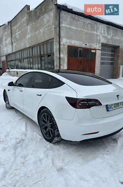 Седан Tesla Model 3 2022 в Ковелі