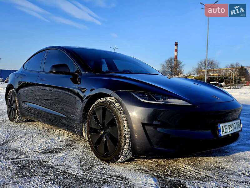 Седан Tesla Model 3 2024 в Дніпрі фото 12 Седан Tesla Model 3 2024 в Дніпрі