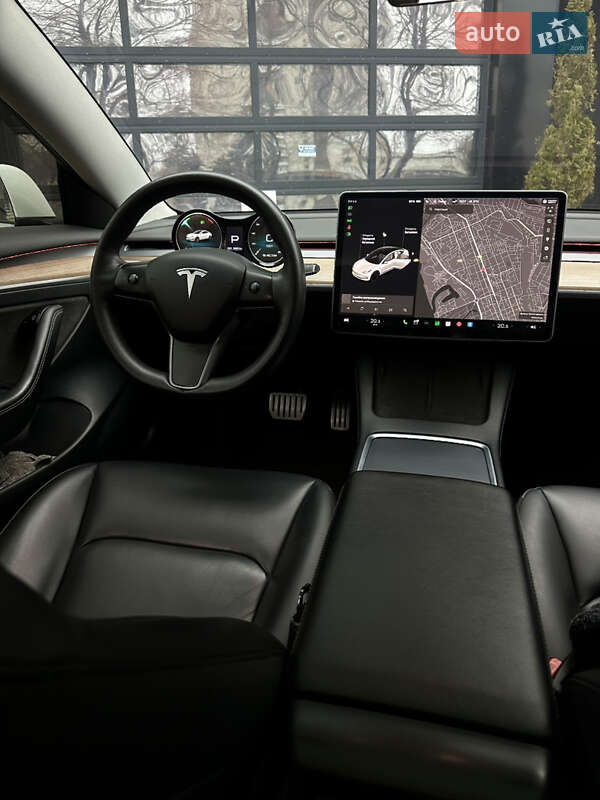 Седан Tesla Model 3 2021 в Запорожье