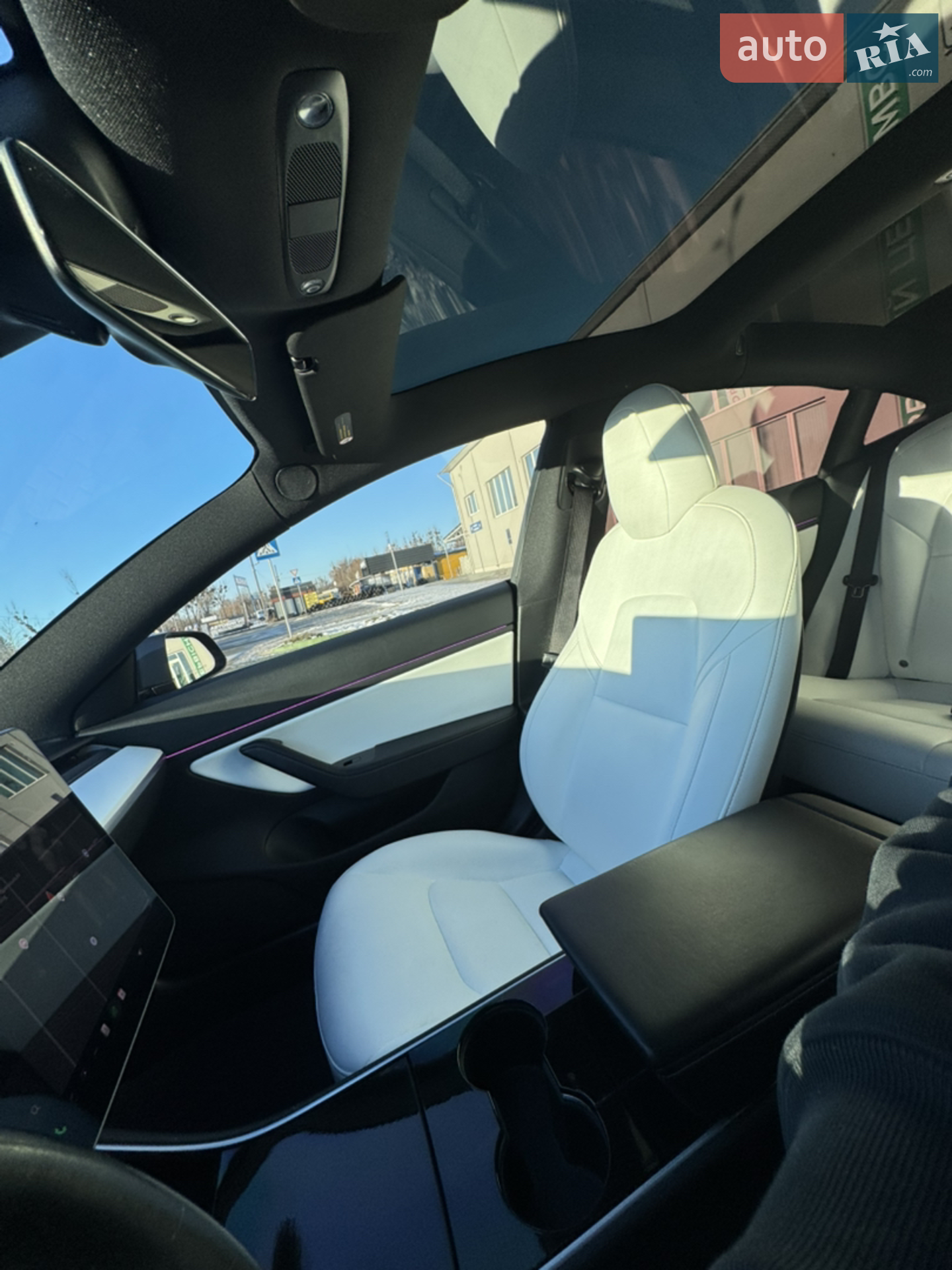 2019 Tesla Model 3 - мініатюра 15