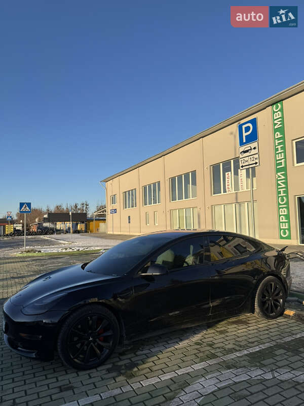 Седан Tesla Model 3 2019 в Львові фото 26 Седан Tesla Model 3 2019 в Львові