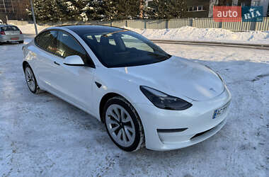 Седан Tesla Model 3 2023 в Луцке