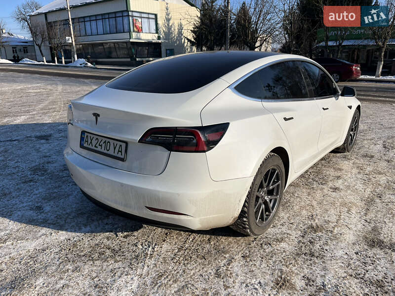 Седан Tesla Model 3 2019 в Краснокутске