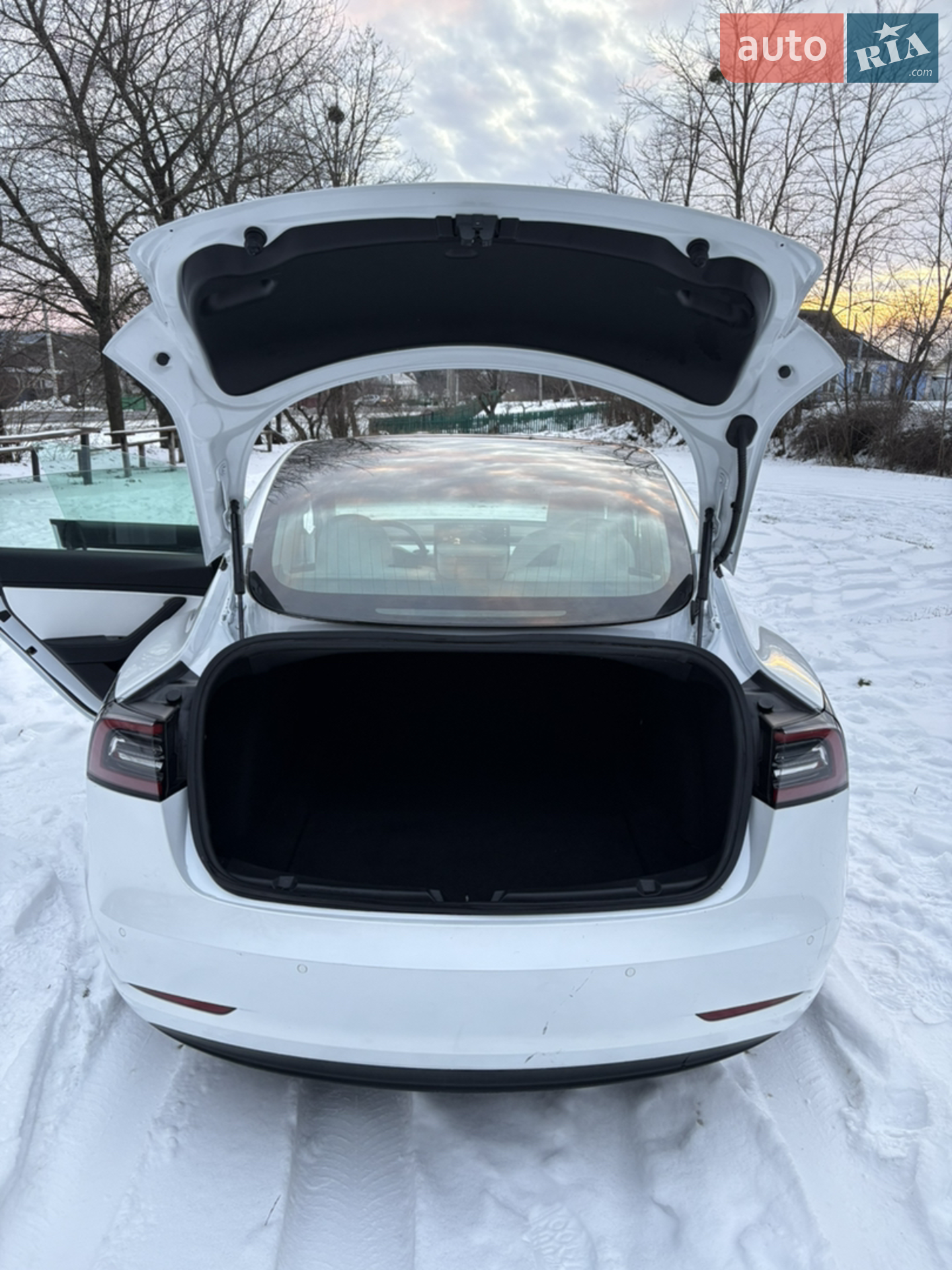2019 Tesla Model 3 - мініатюра 18