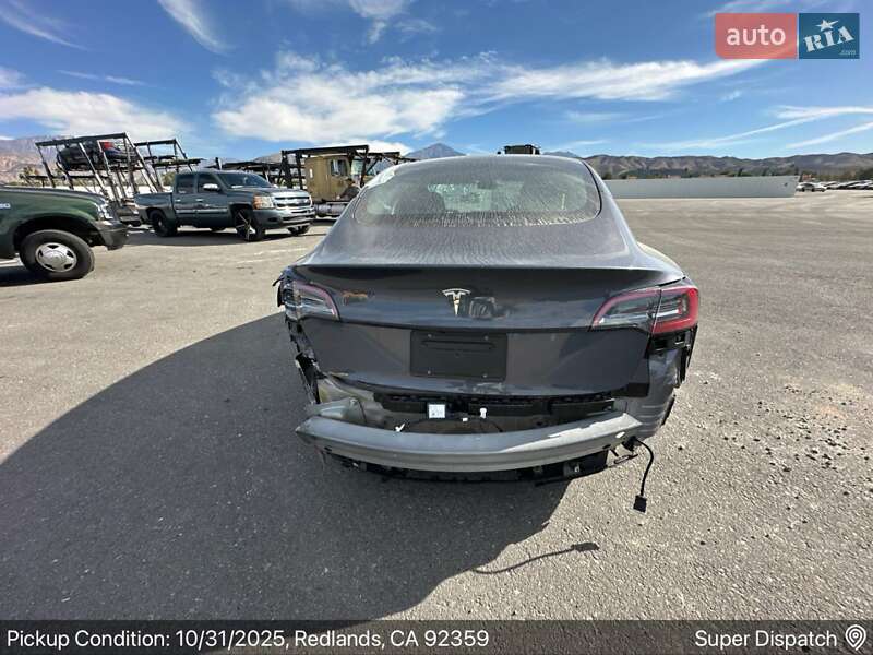 Седан Tesla Model 3 2023 в Белой Церкви