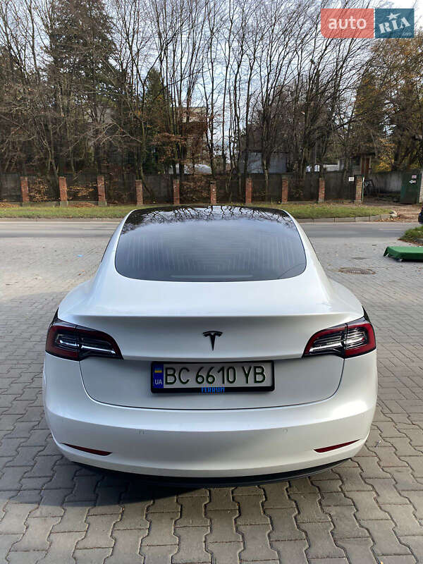 Седан Tesla Model 3 2020 в Львове фото 3 Седан Tesla Model 3 2020 в Львове